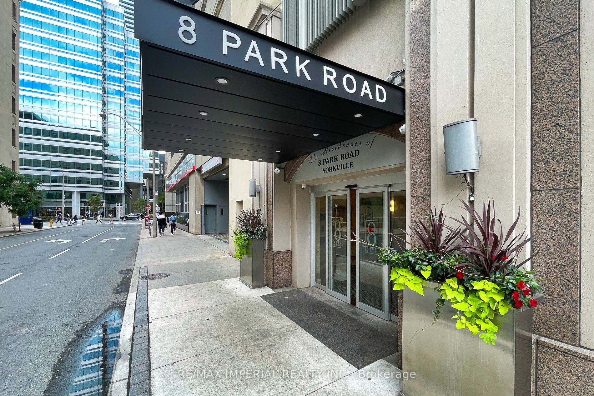 8 Park Rd, #3708
