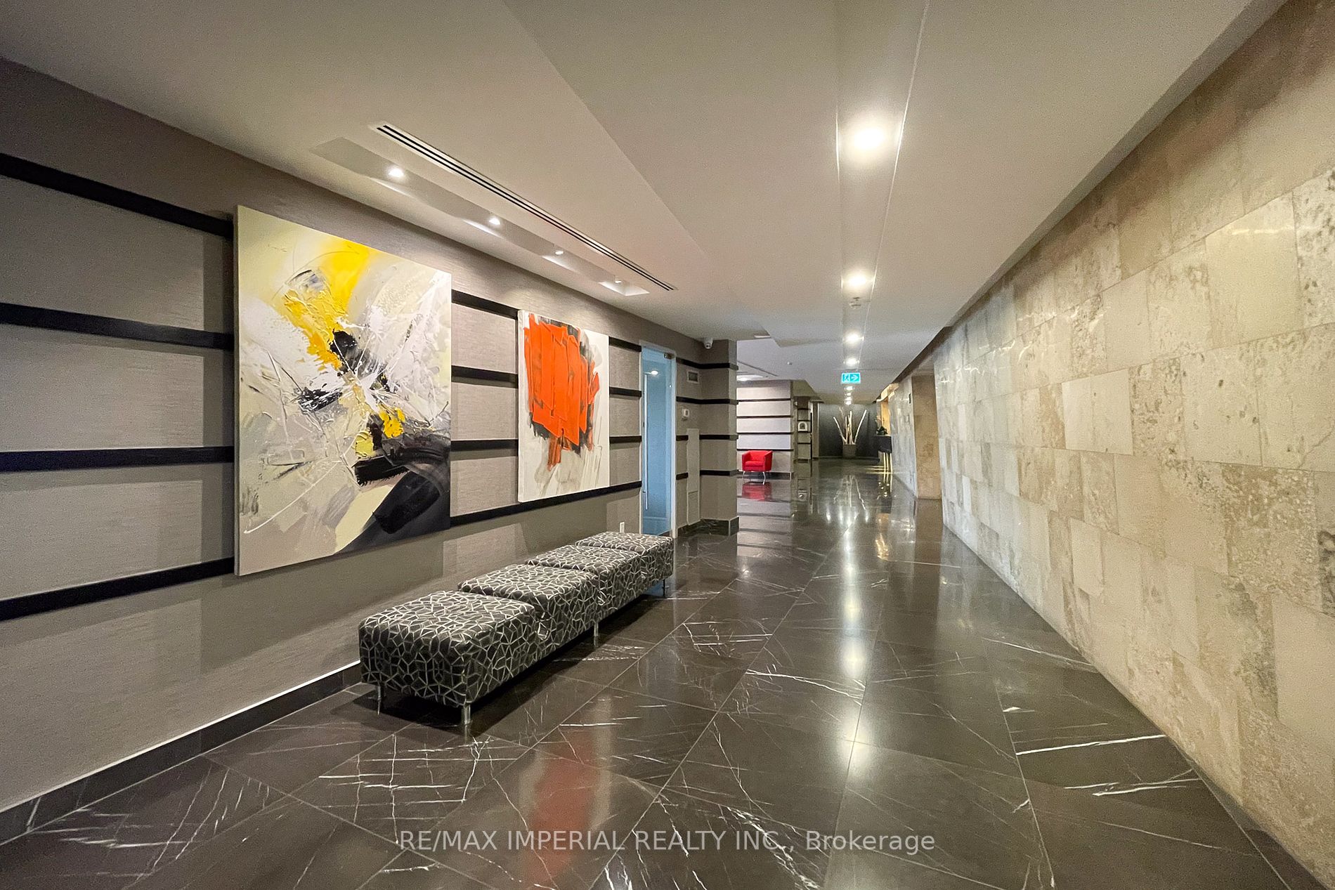 8 Park Rd, #3708