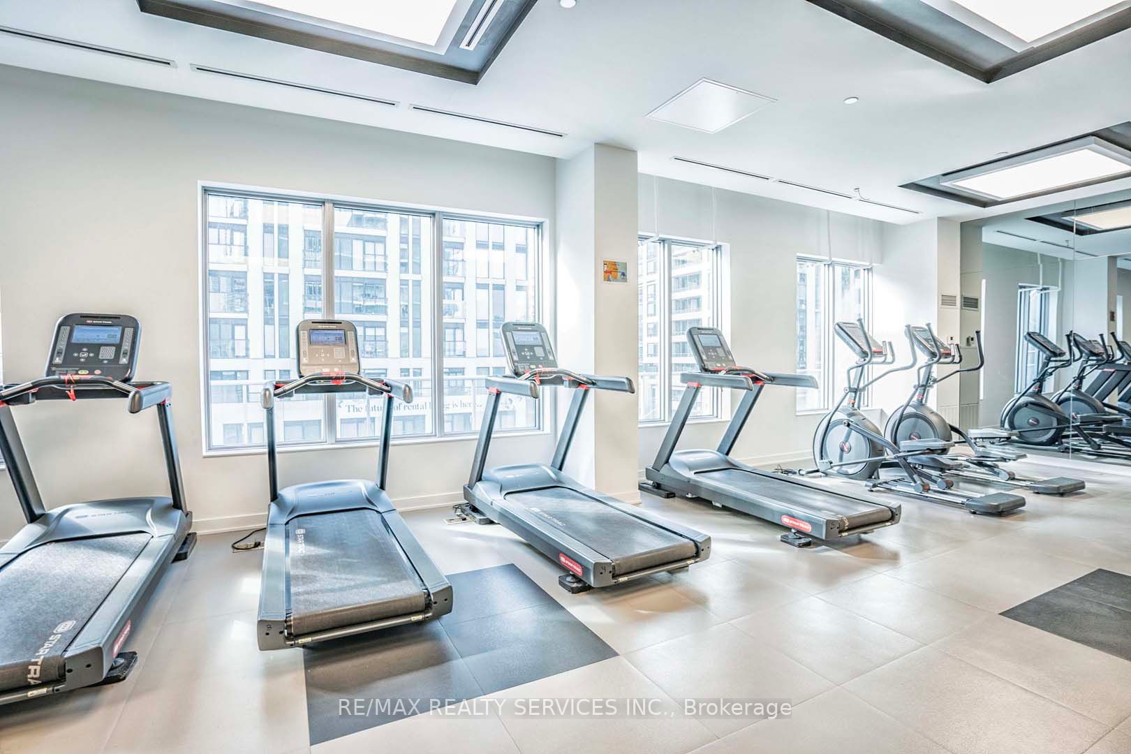 195 Redpath Avenue, #1210