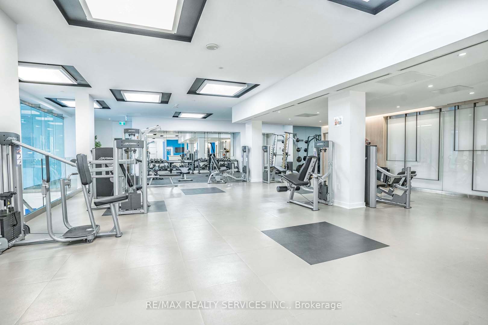 195 Redpath Avenue, #1210