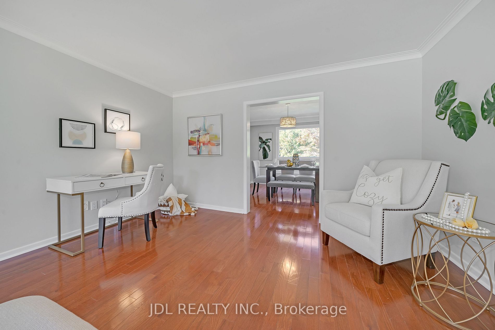 18 Didrickson Dr