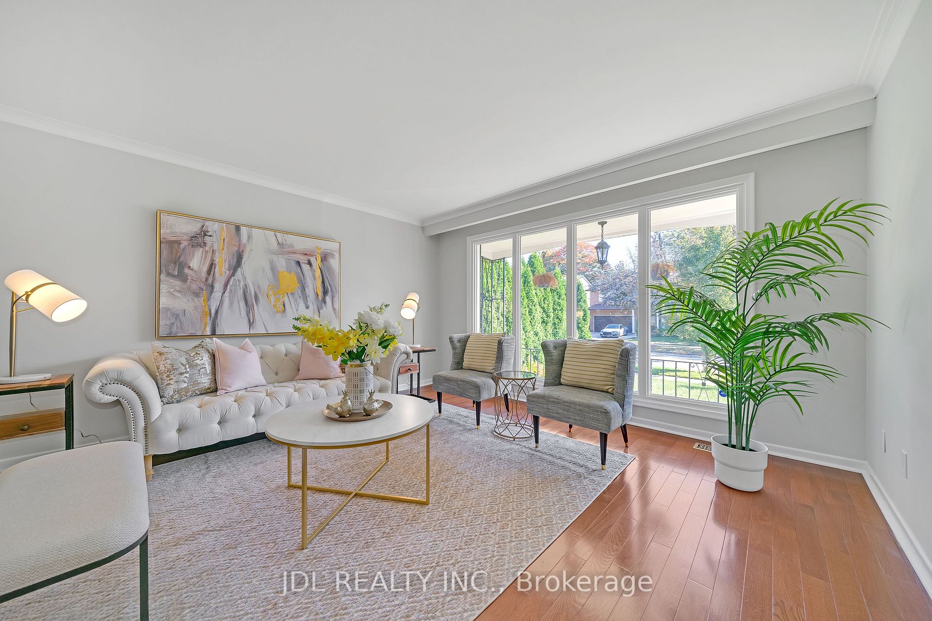 18 Didrickson Dr