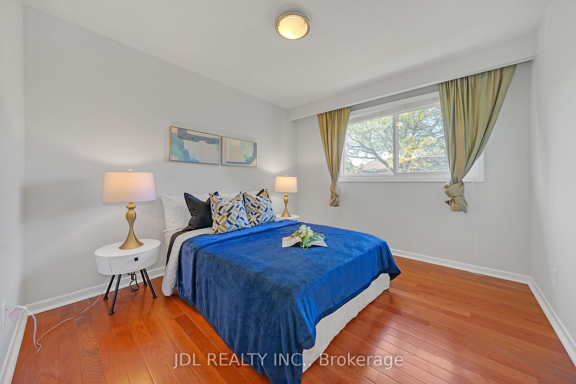 18 Didrickson Dr