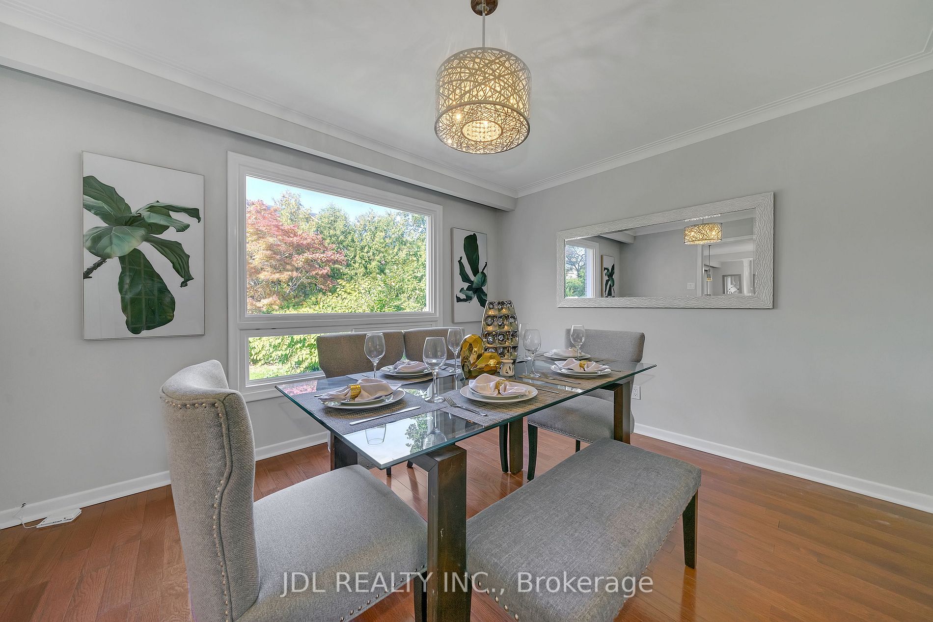 18 Didrickson Dr