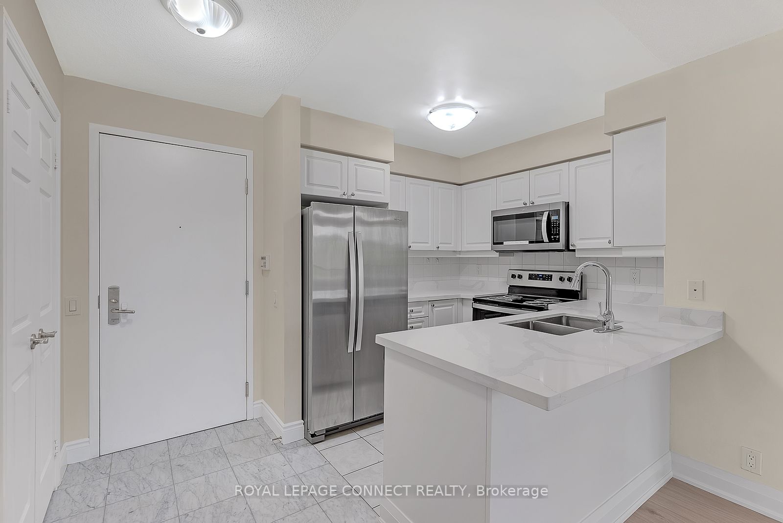 80 Harrison Garden Boulevard, #318