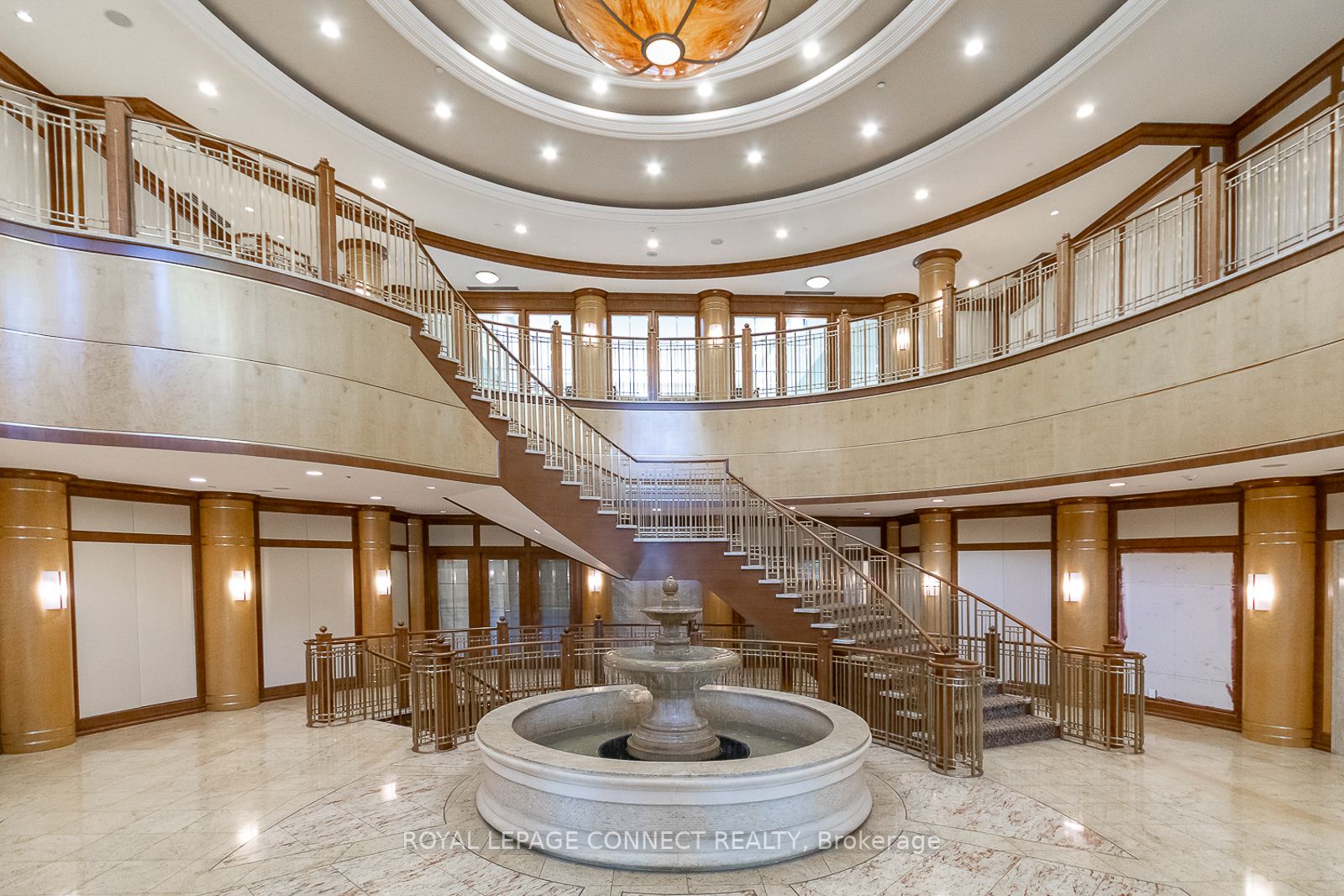 80 Harrison Garden Boulevard, #318