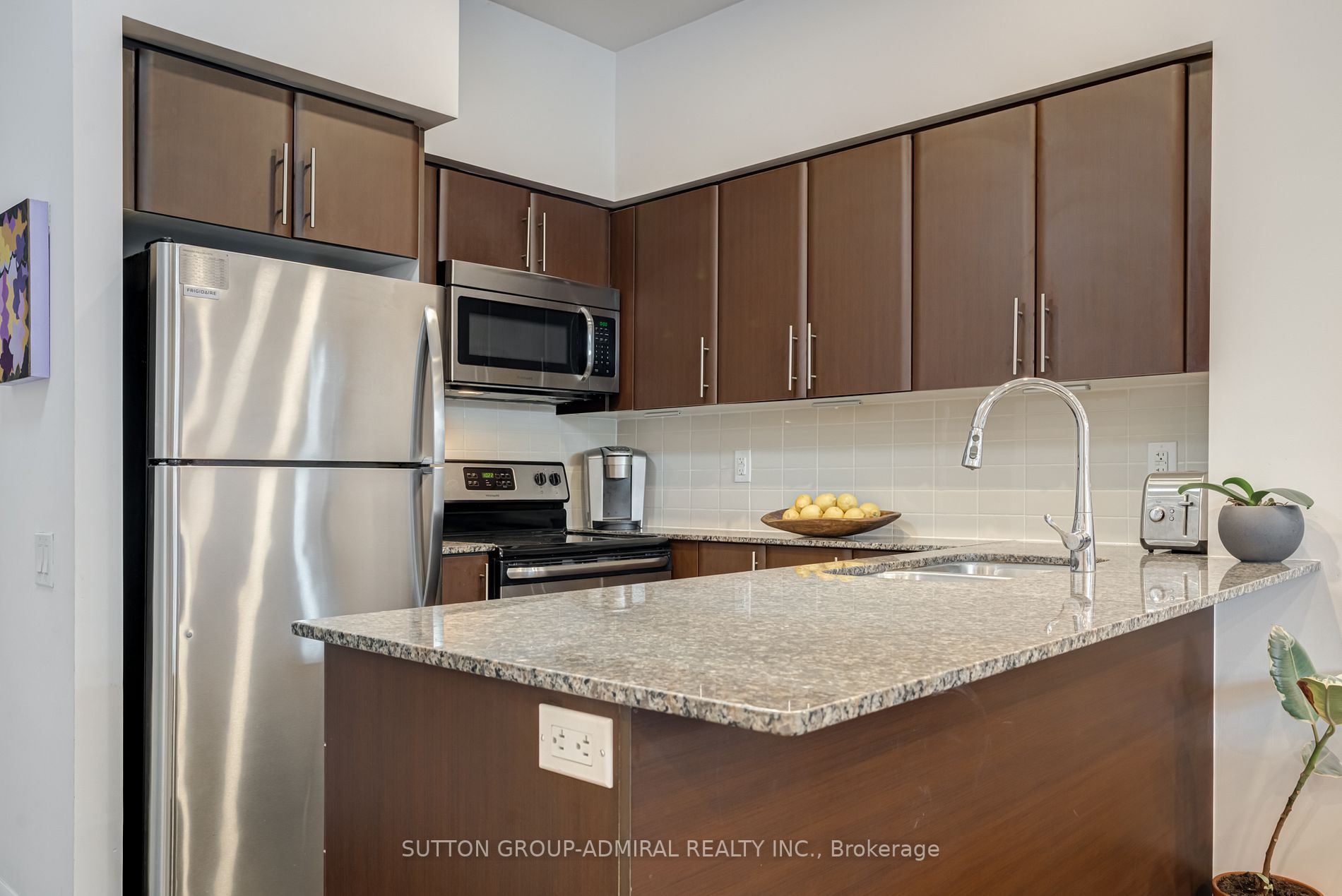 525 Wilson Ave, #131