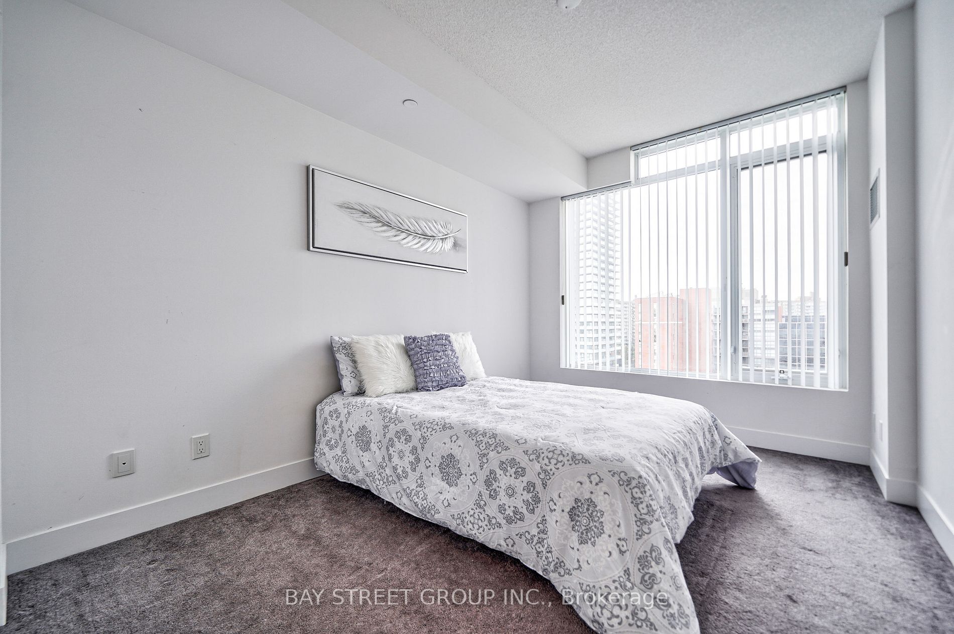 68 Merton St, #909