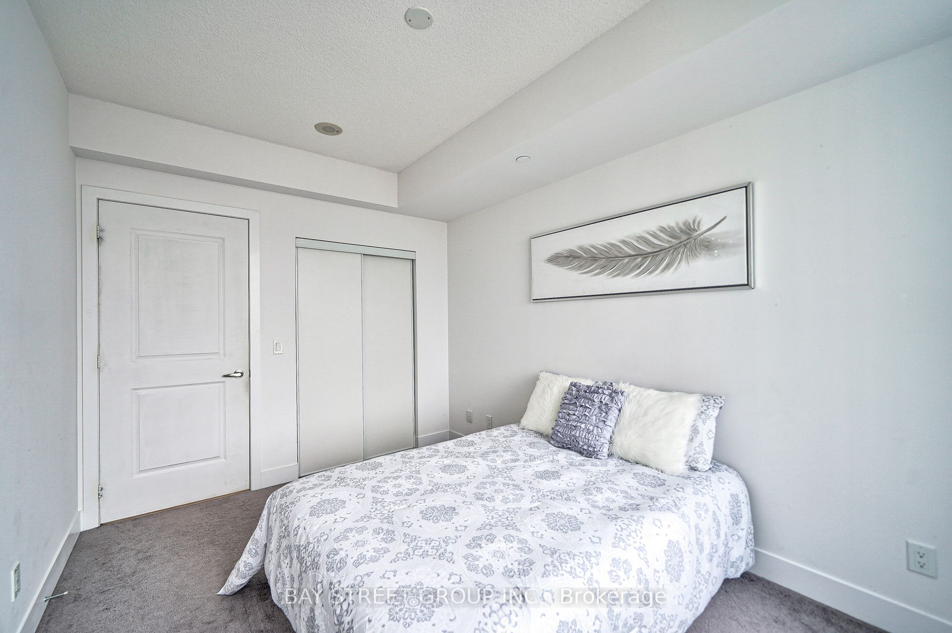 68 Merton St, #909