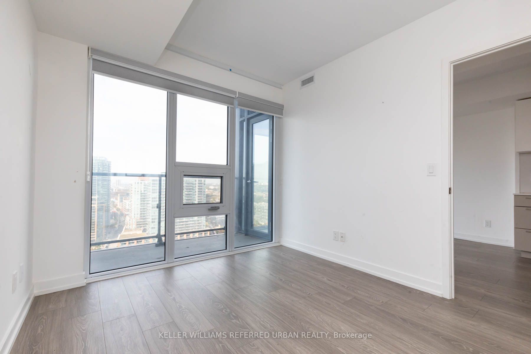19 Western Battery Rd, #2612