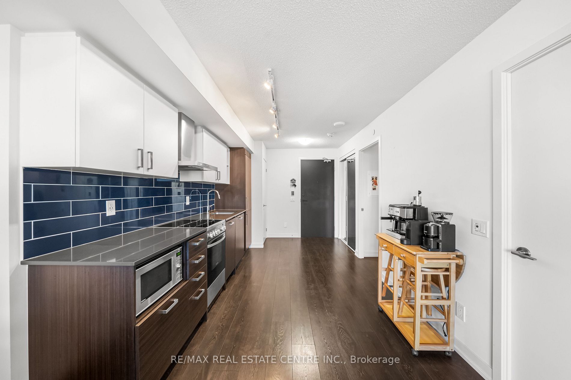 125 Redpath Ave, #2409