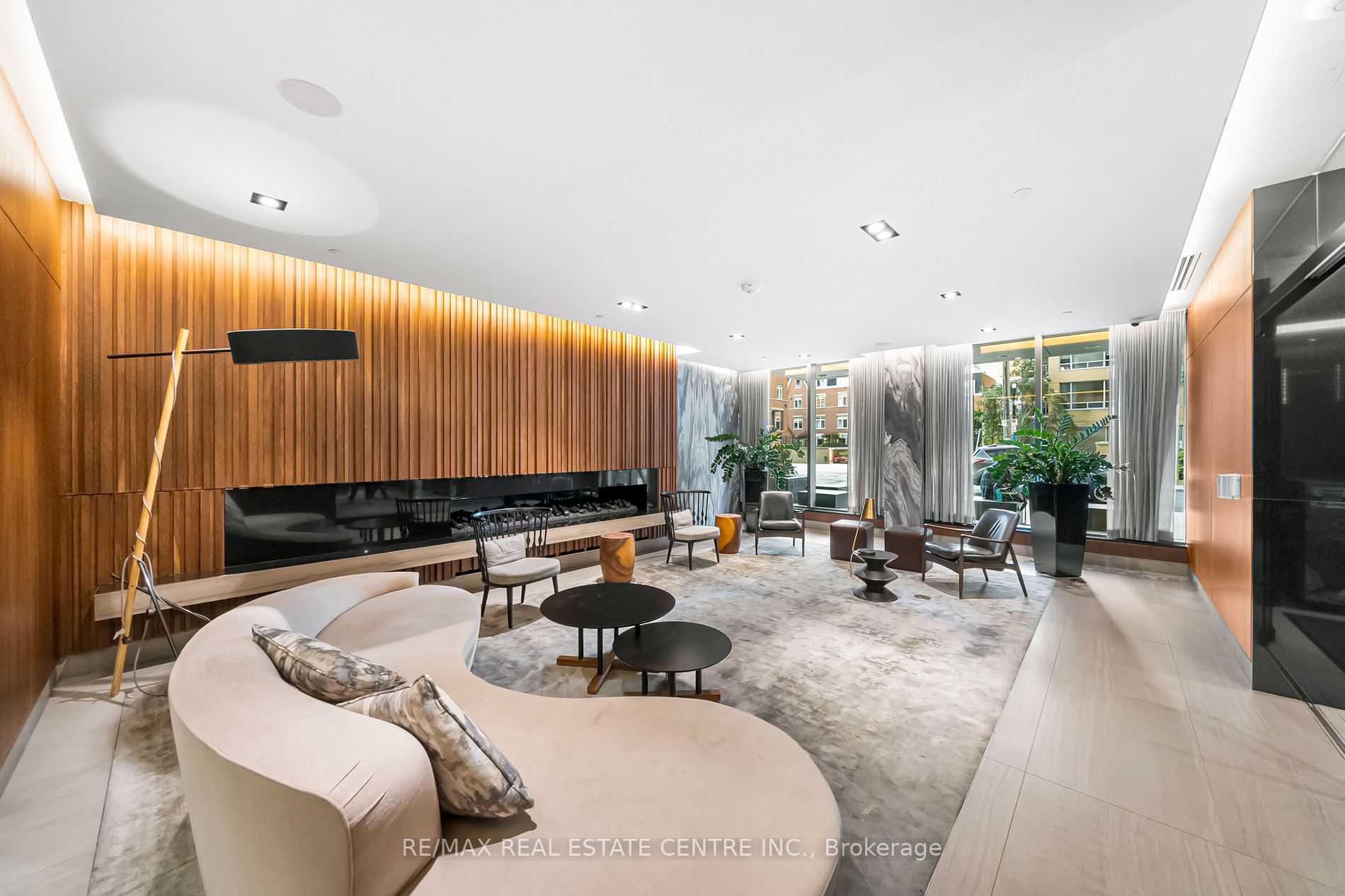 125 Redpath Ave, #2409