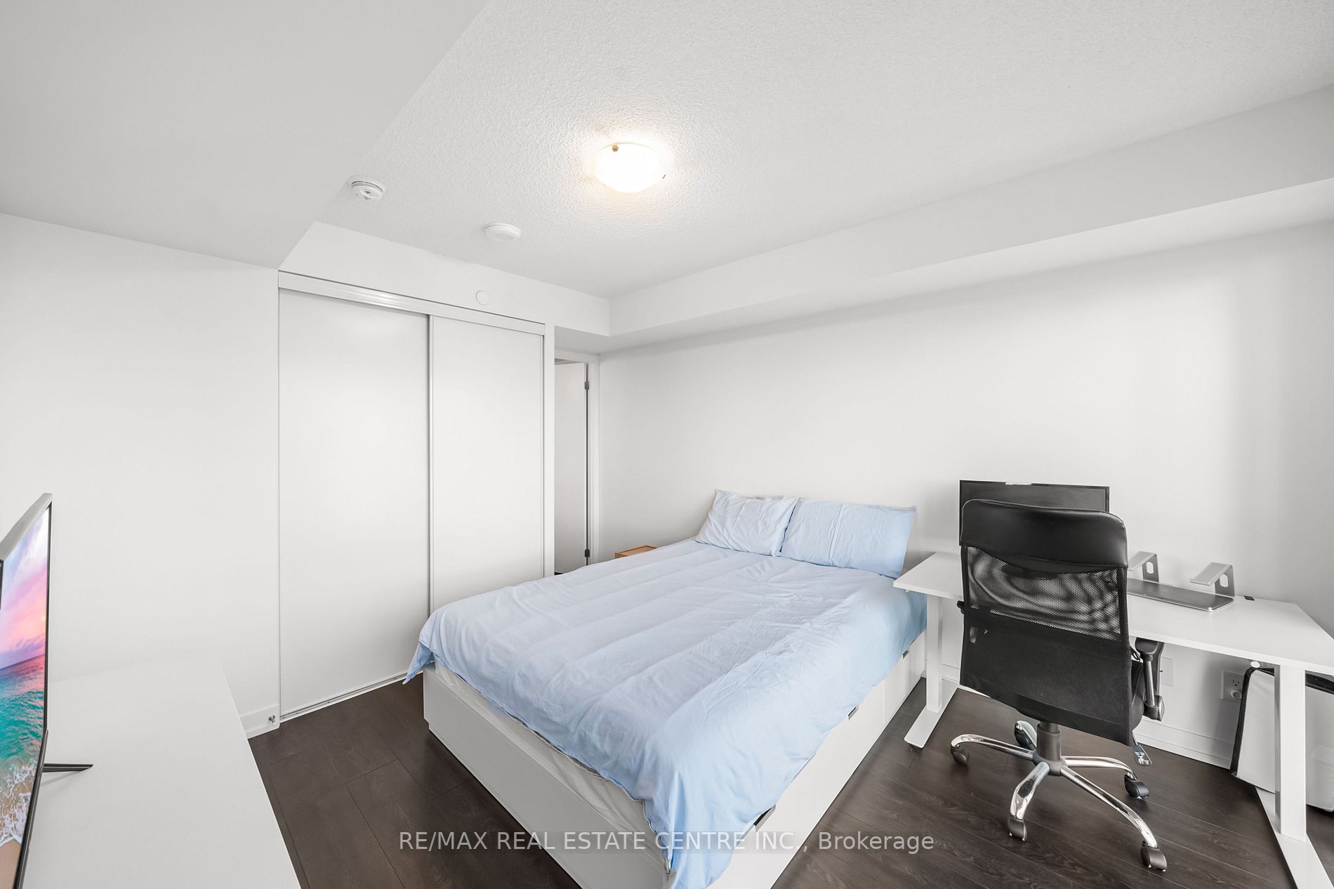 125 Redpath Ave, #2409