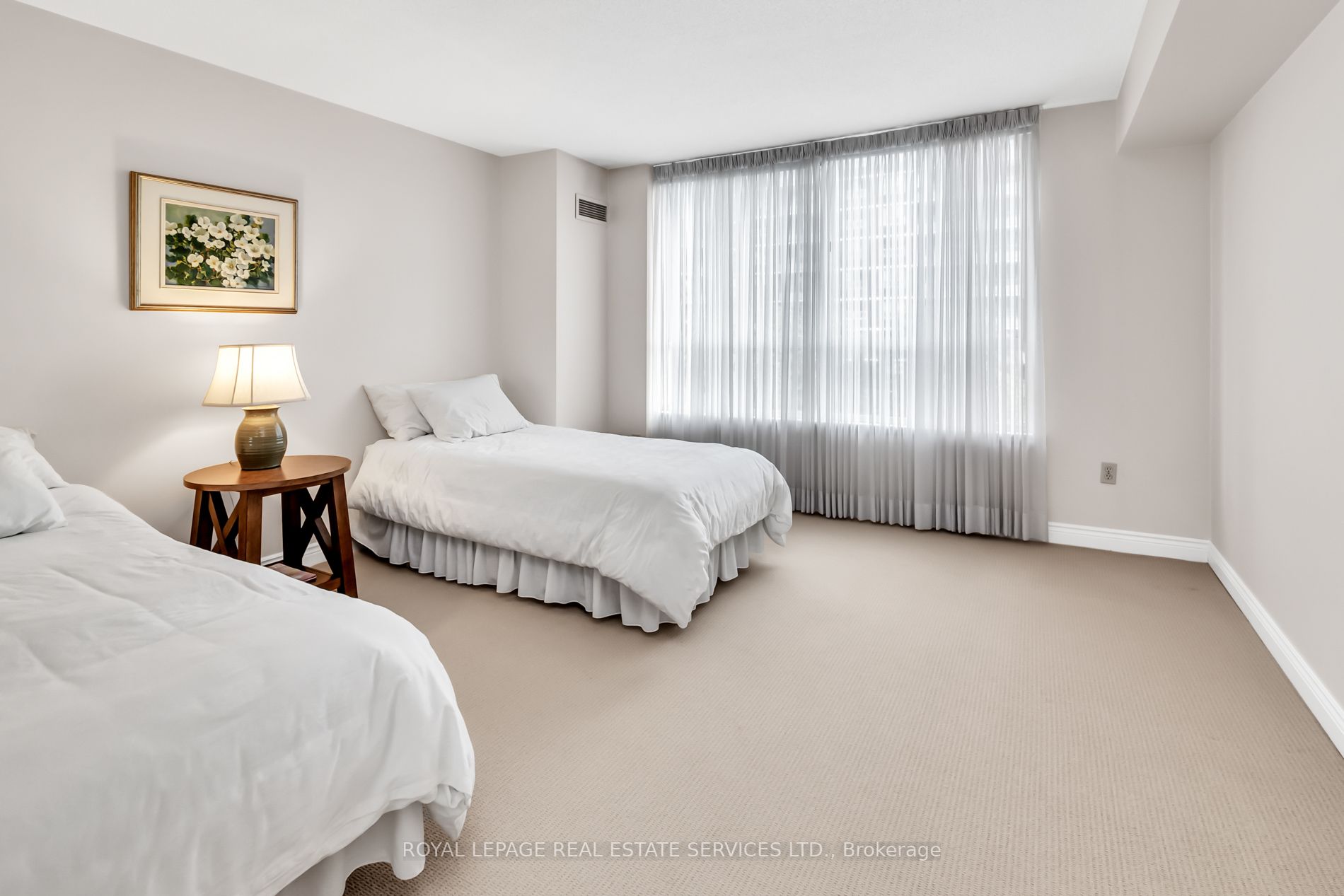 130 Carlton Street, #603