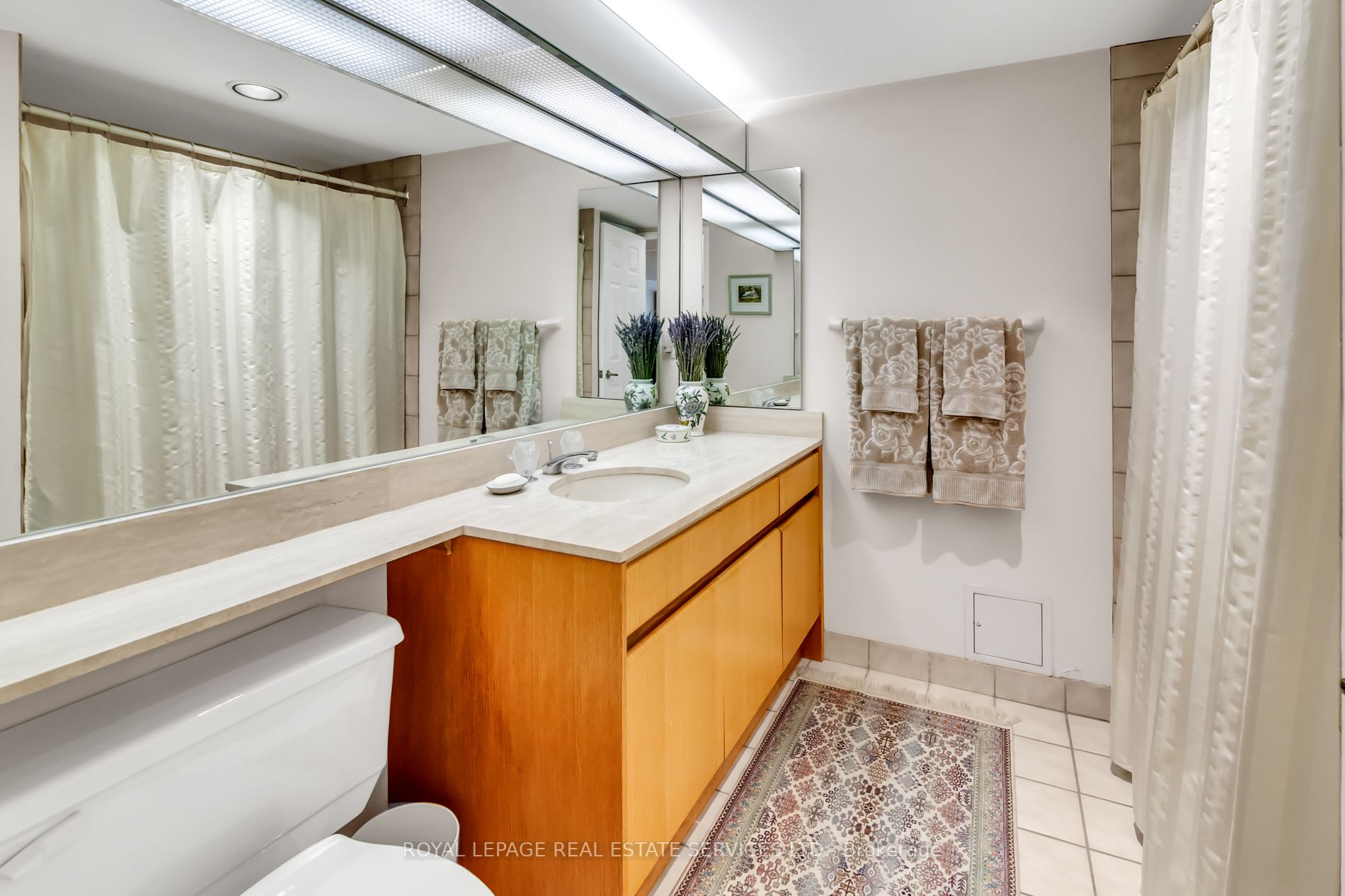 130 Carlton Street, #603