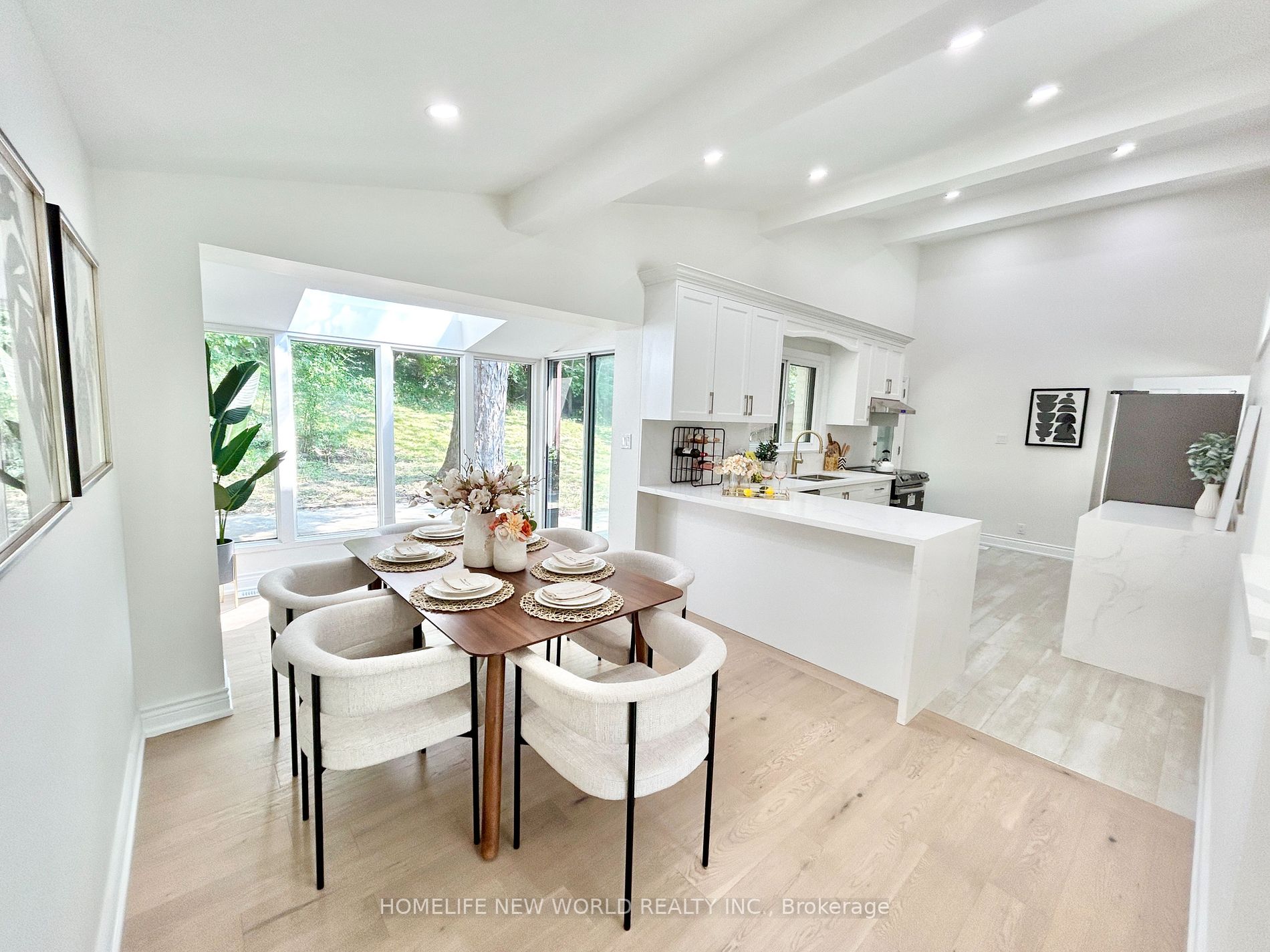 33 Valentine Dr