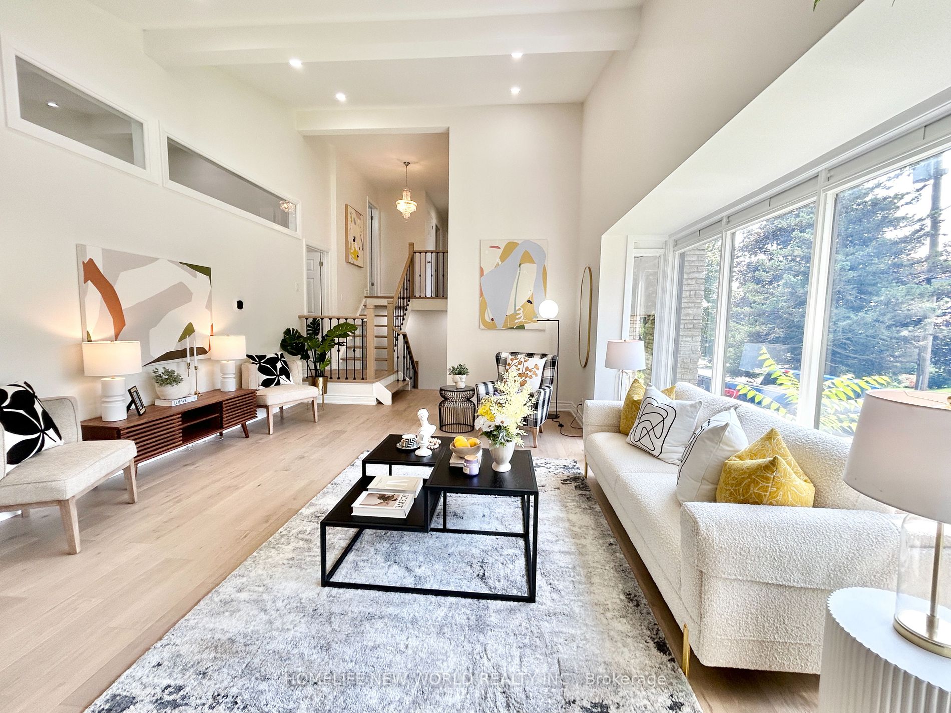 33 Valentine Dr
