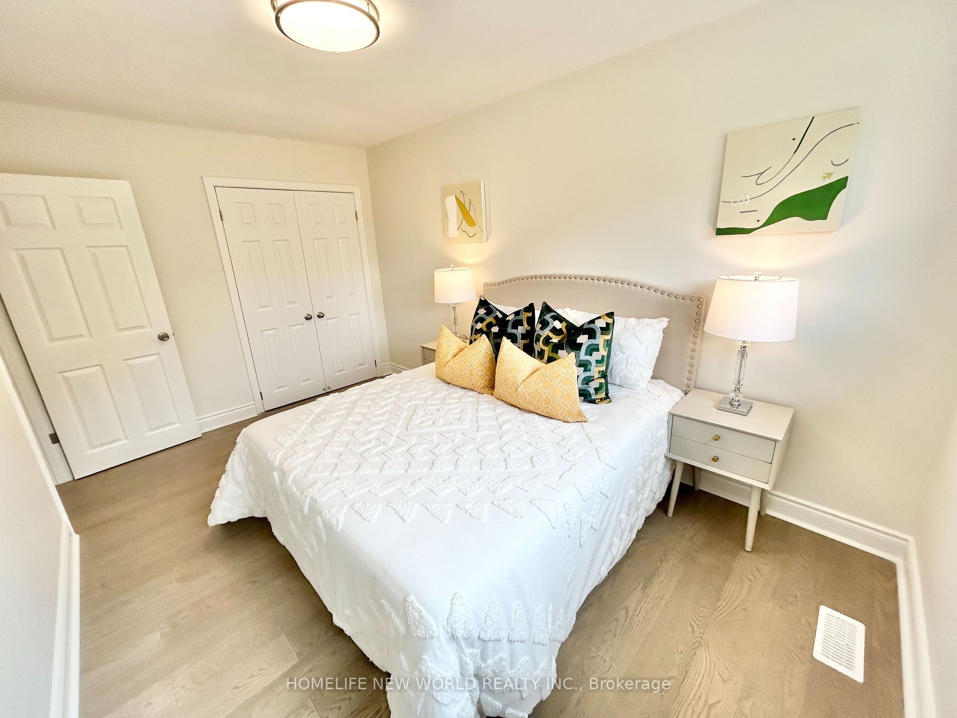 33 Valentine Dr