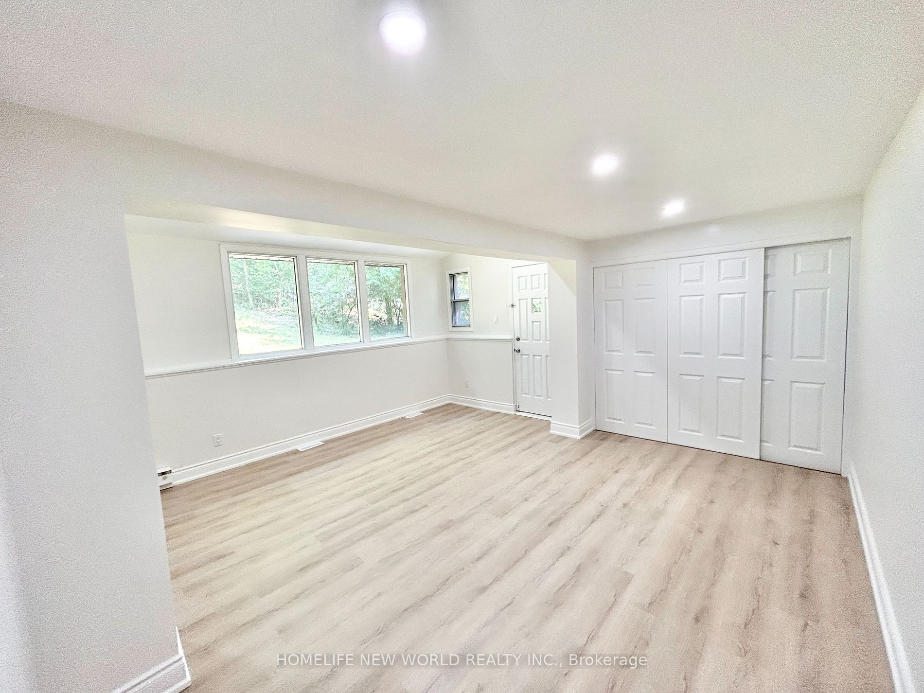 33 Valentine Dr