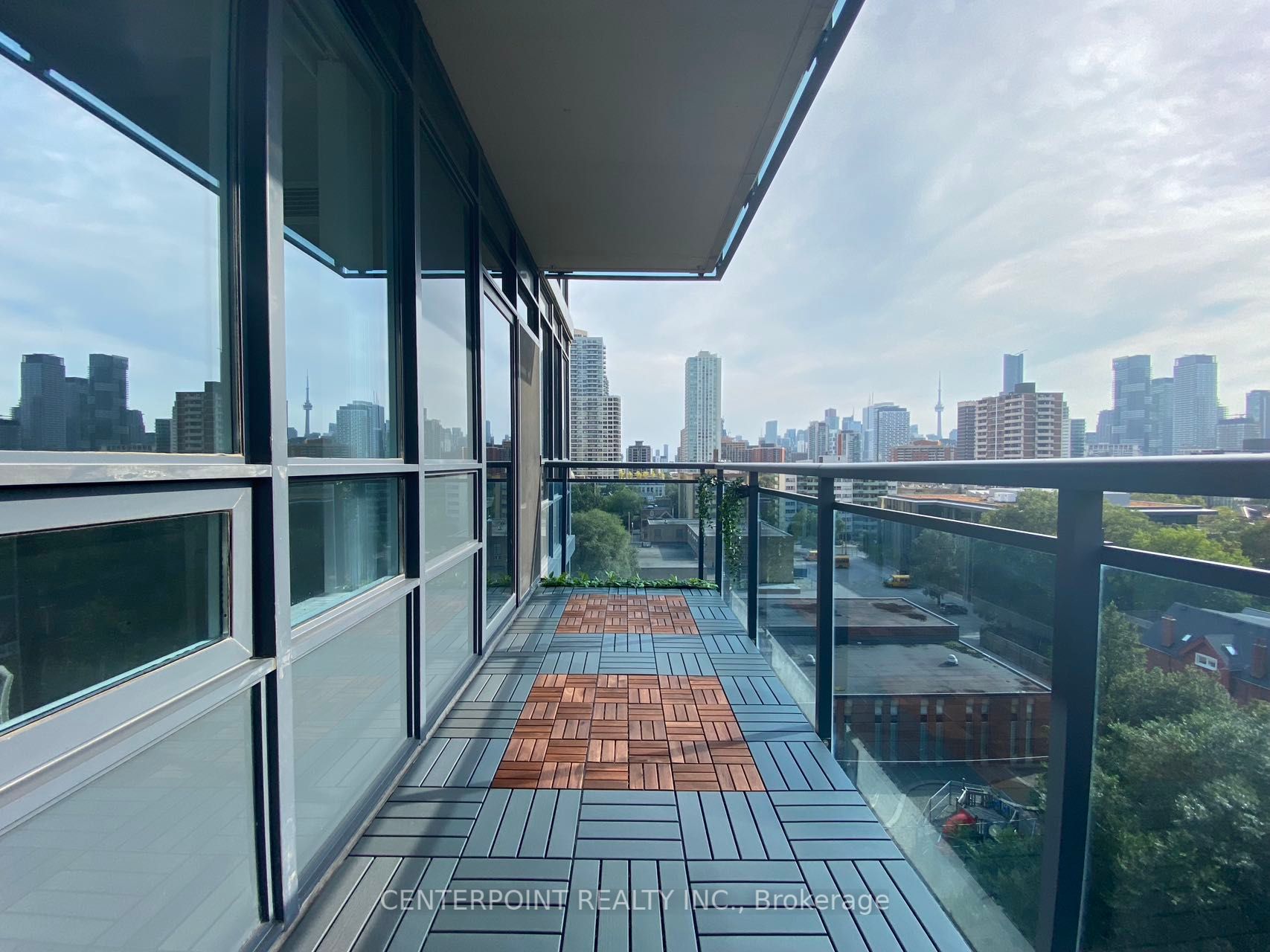 28 Linden St, #806