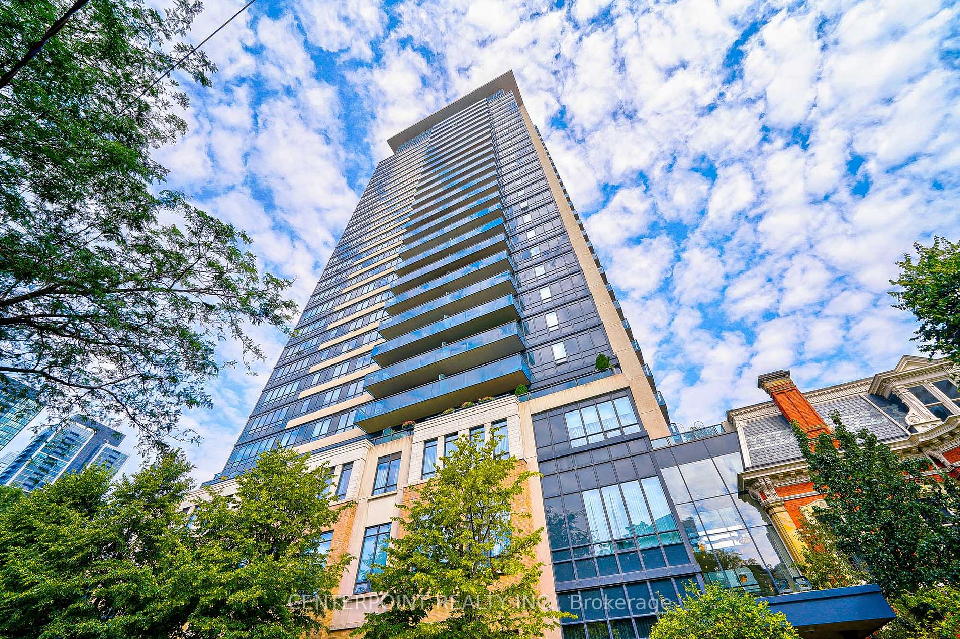 28 Linden St, #806