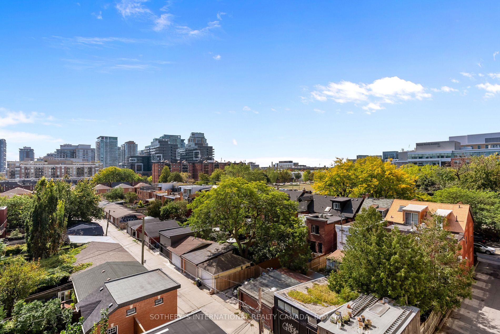 993 Queen Street W, #409