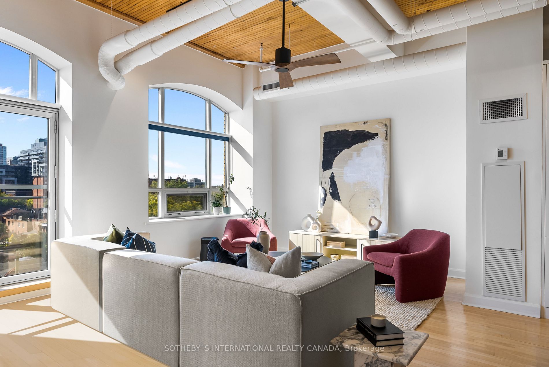 993 Queen Street W, #409