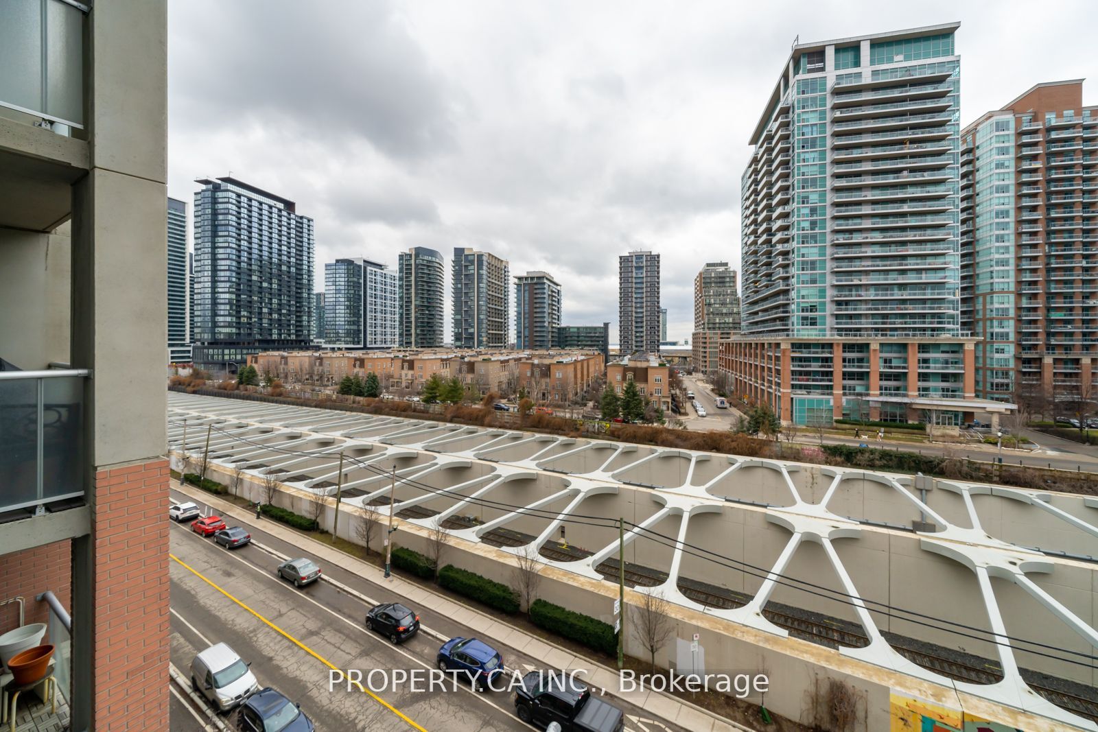 1 Shaw Street, #721