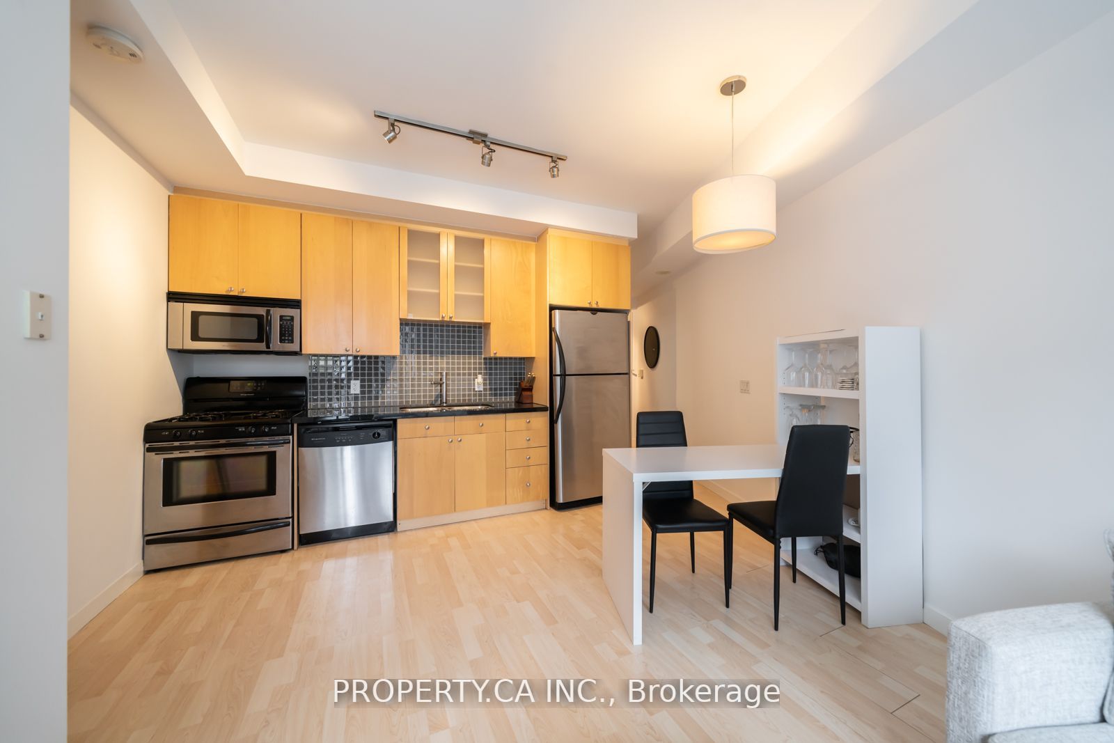 1 Shaw Street, #721