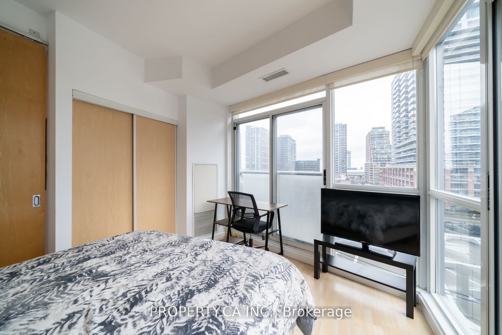 1 Shaw Street, #721