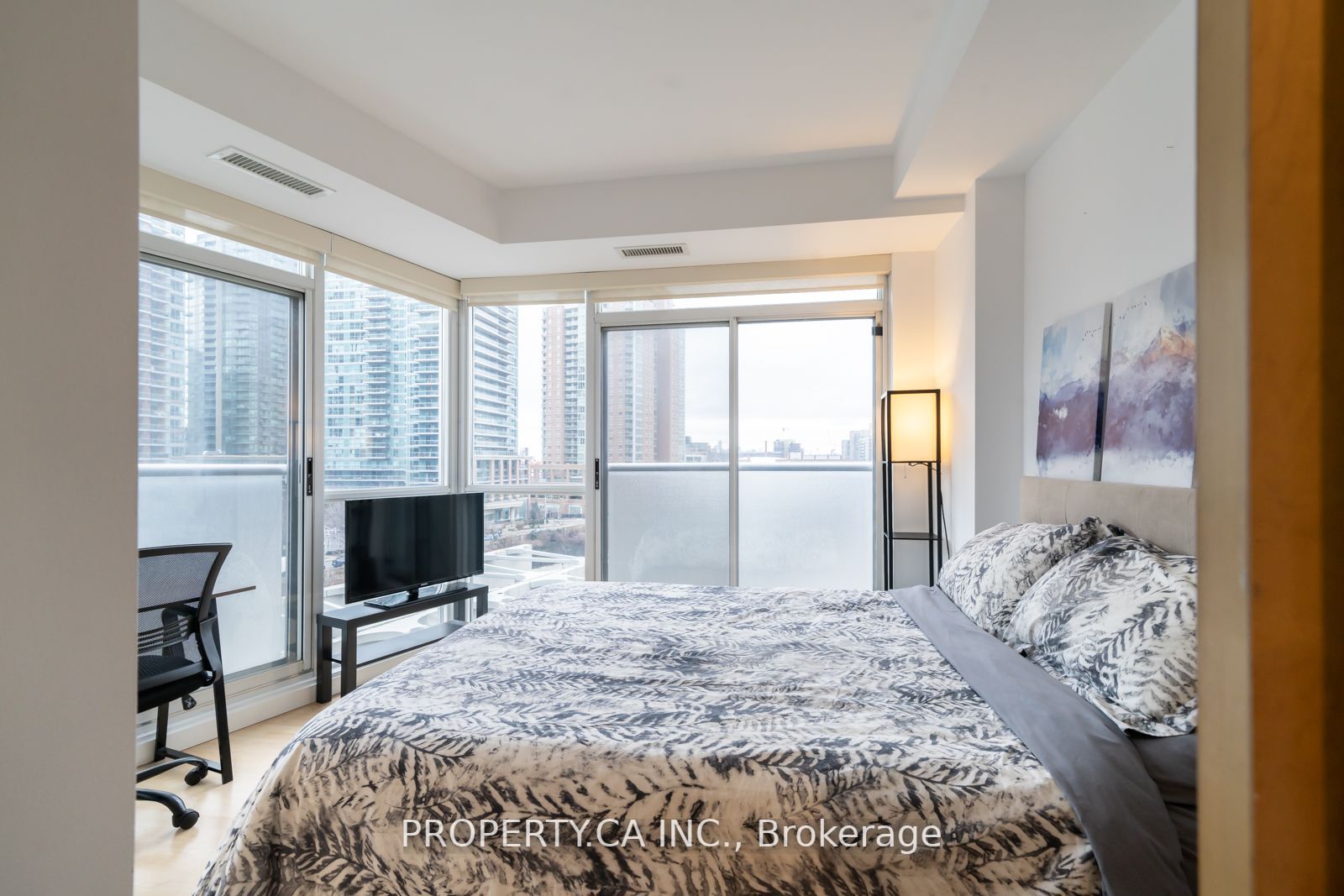 1 Shaw Street, #721