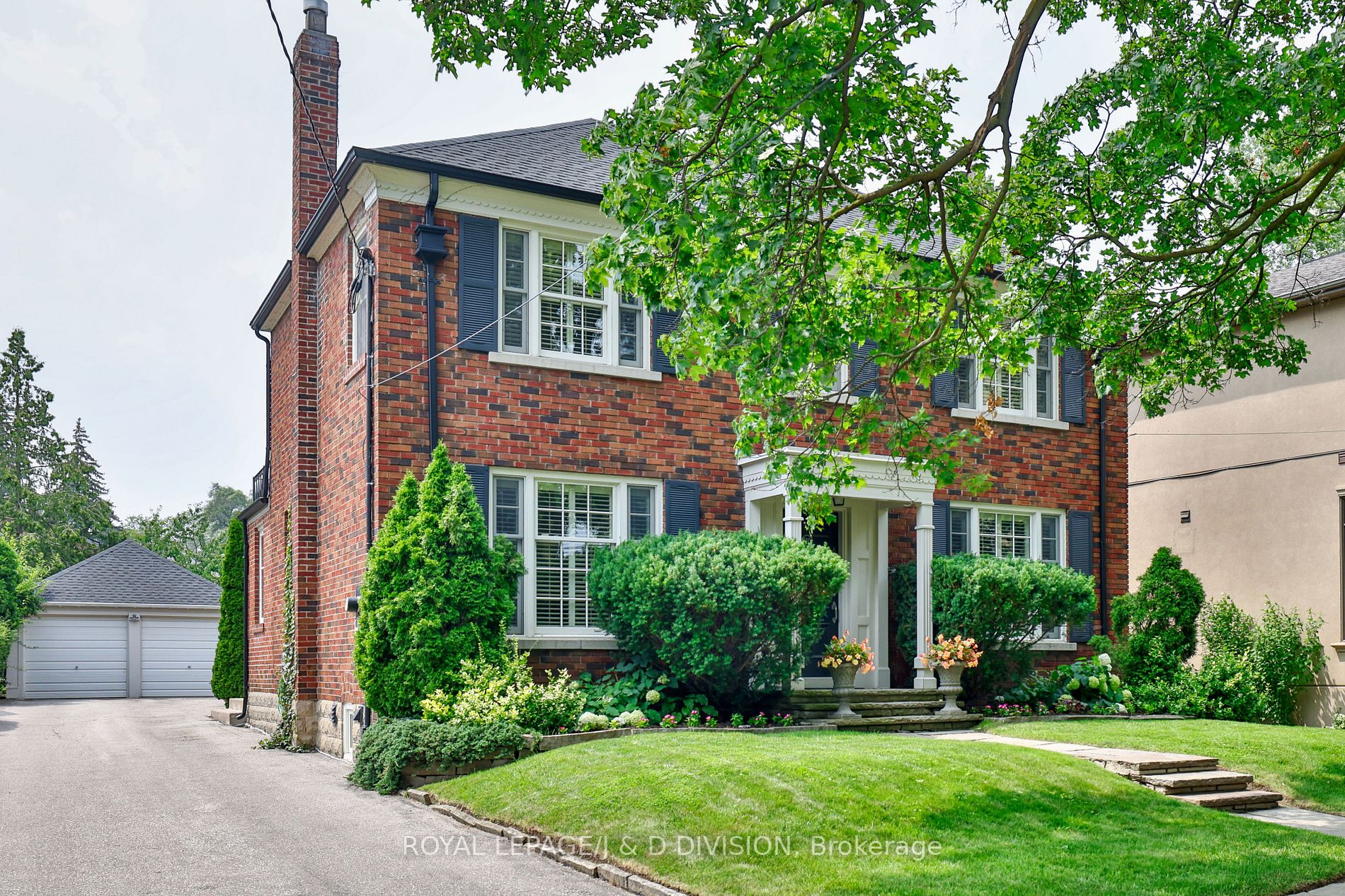 110 Esgore Dr