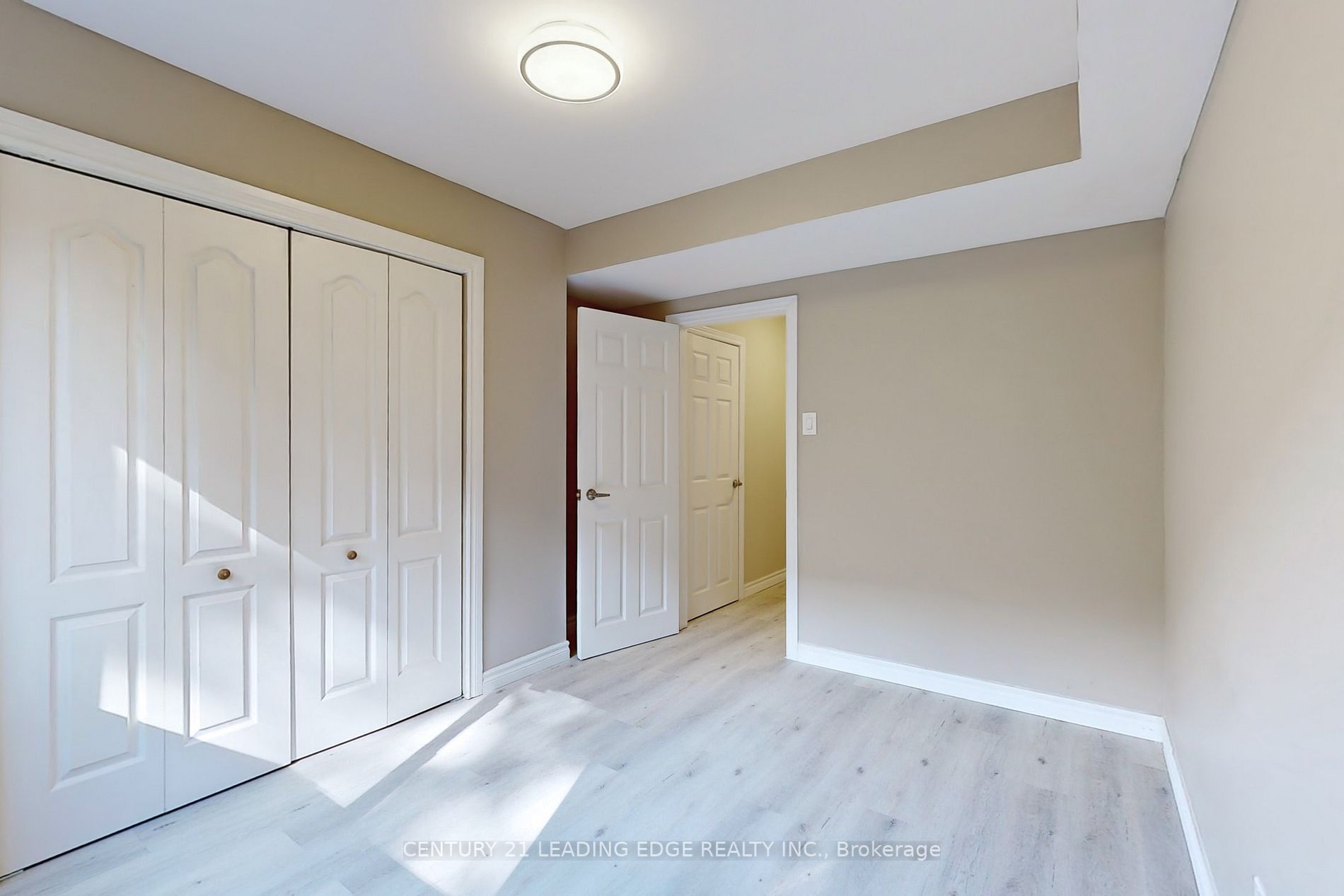 1041 LILLIAN Street