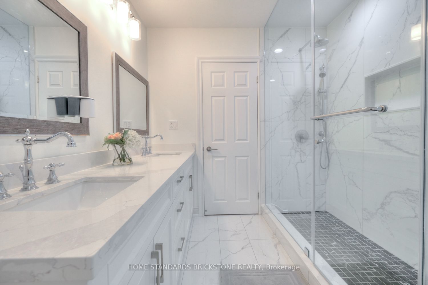 221 Reiner Rd