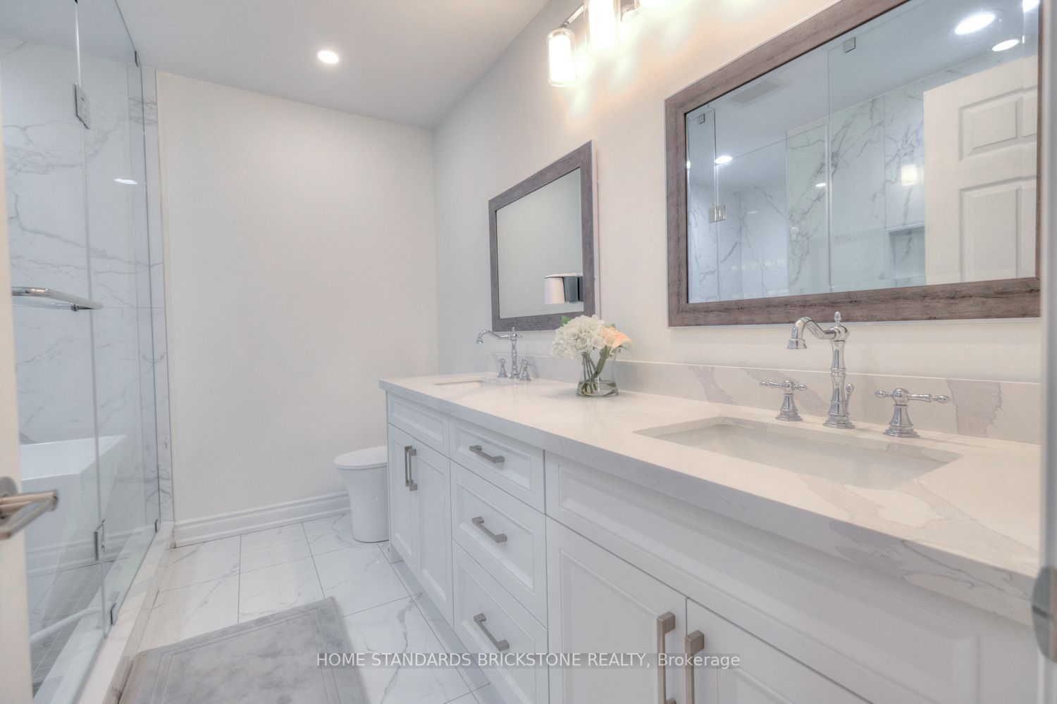 221 Reiner Rd