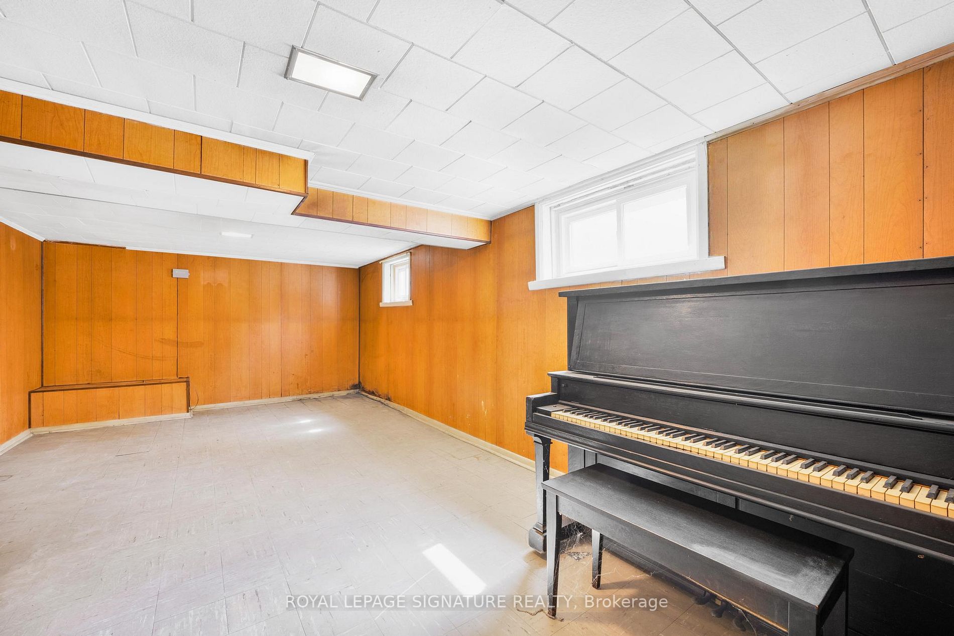 12 Verwood Ave