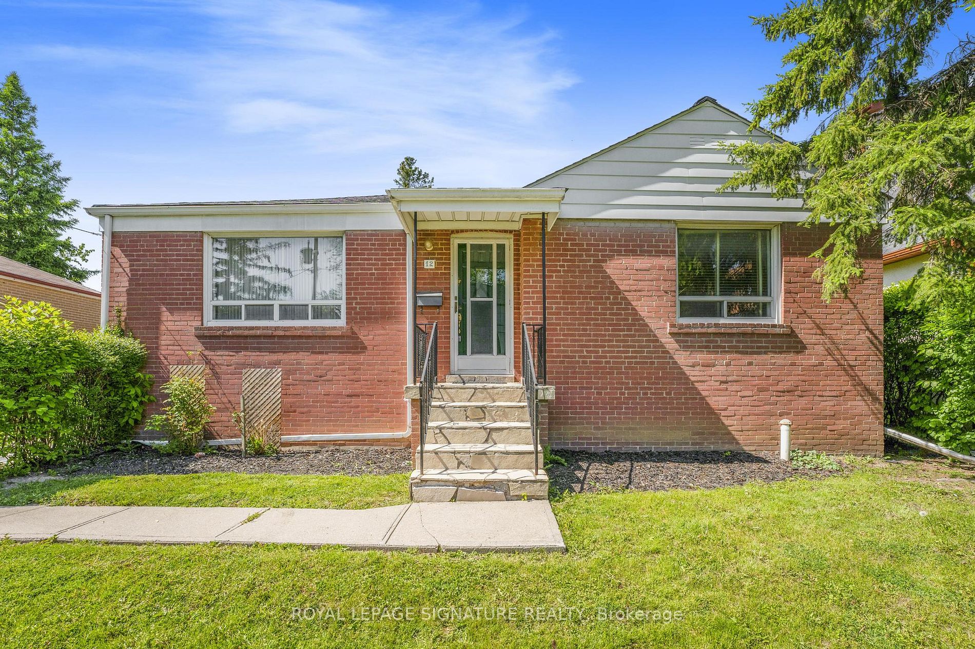 12 Verwood Ave