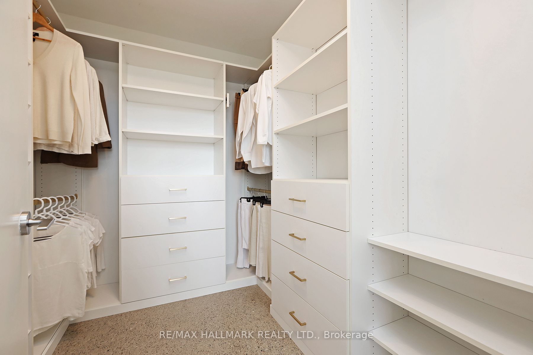 510 King Street E, #523