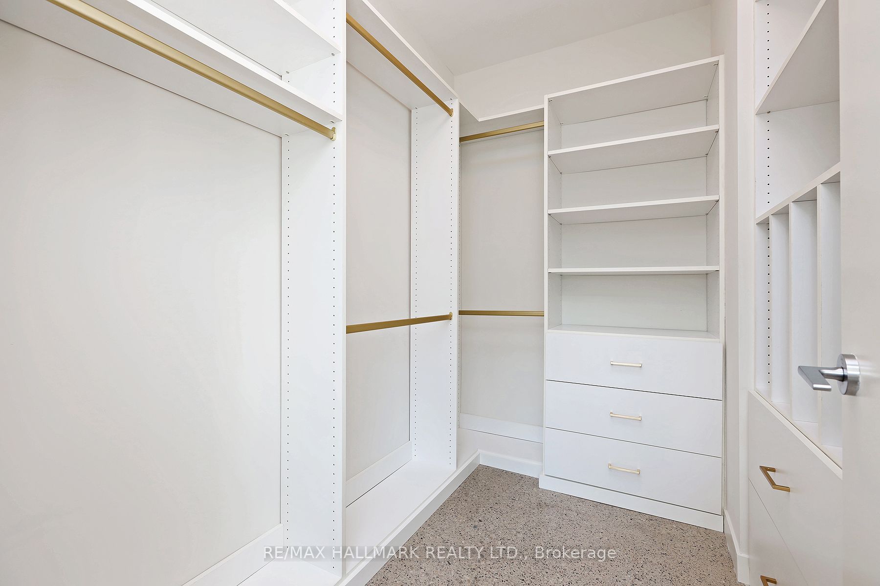 510 King Street E, #523