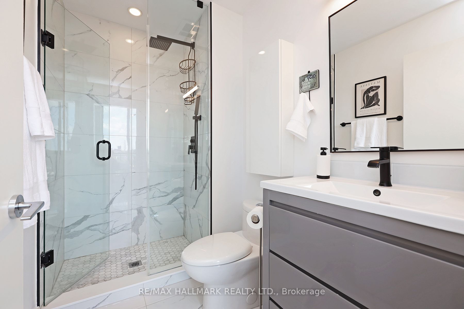 510 King Street E, #523