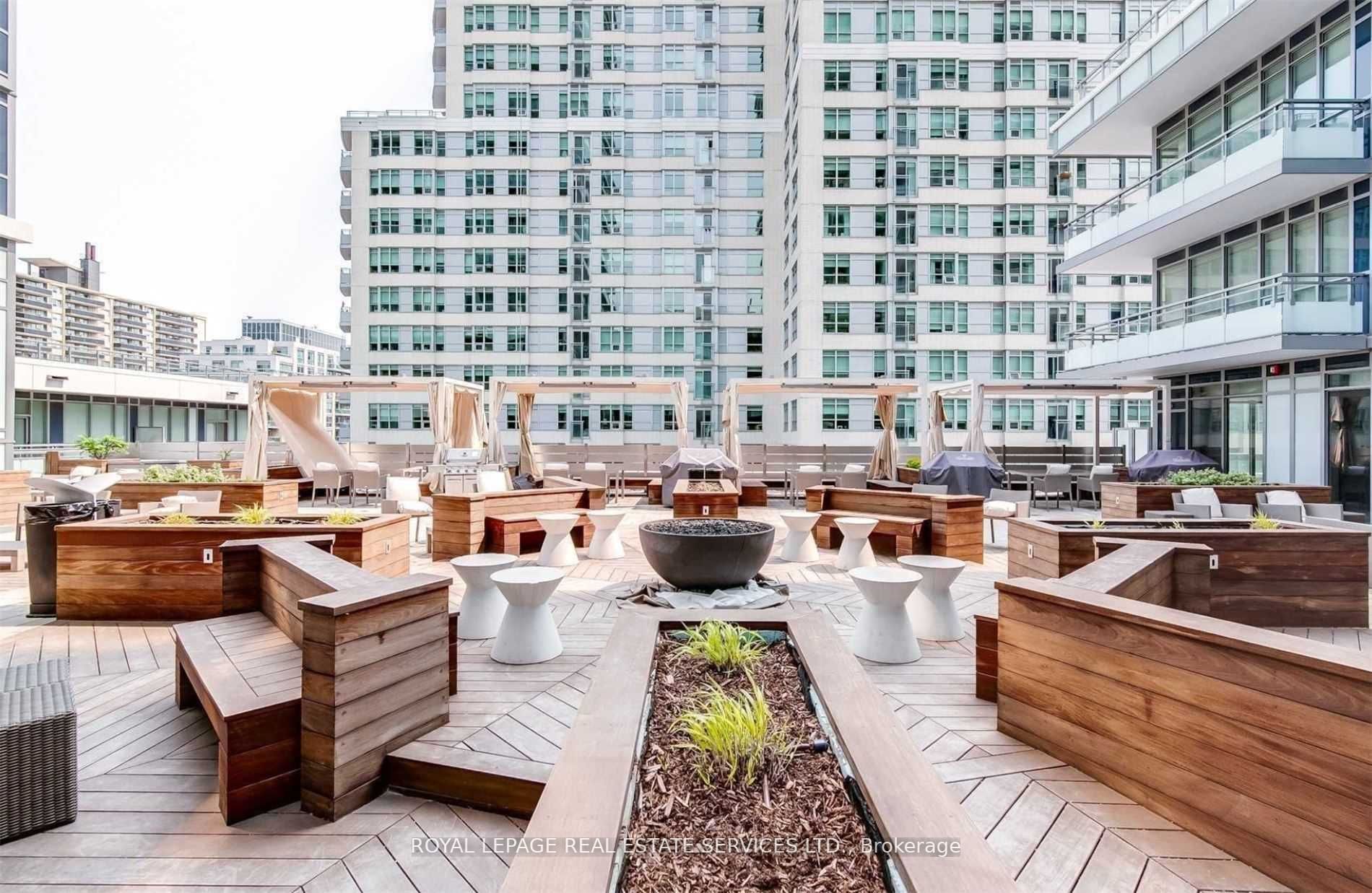 98 Lillian St, #520