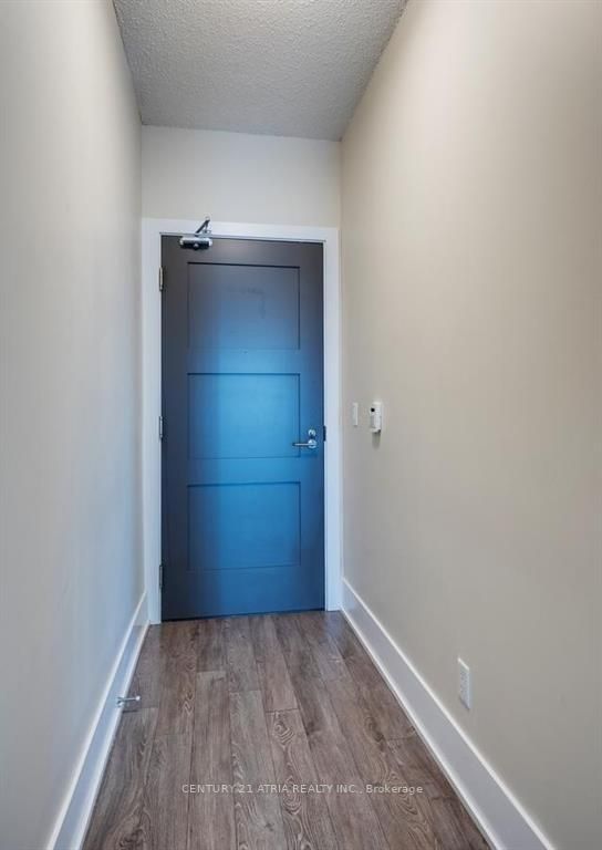 300 Front St W, #3401