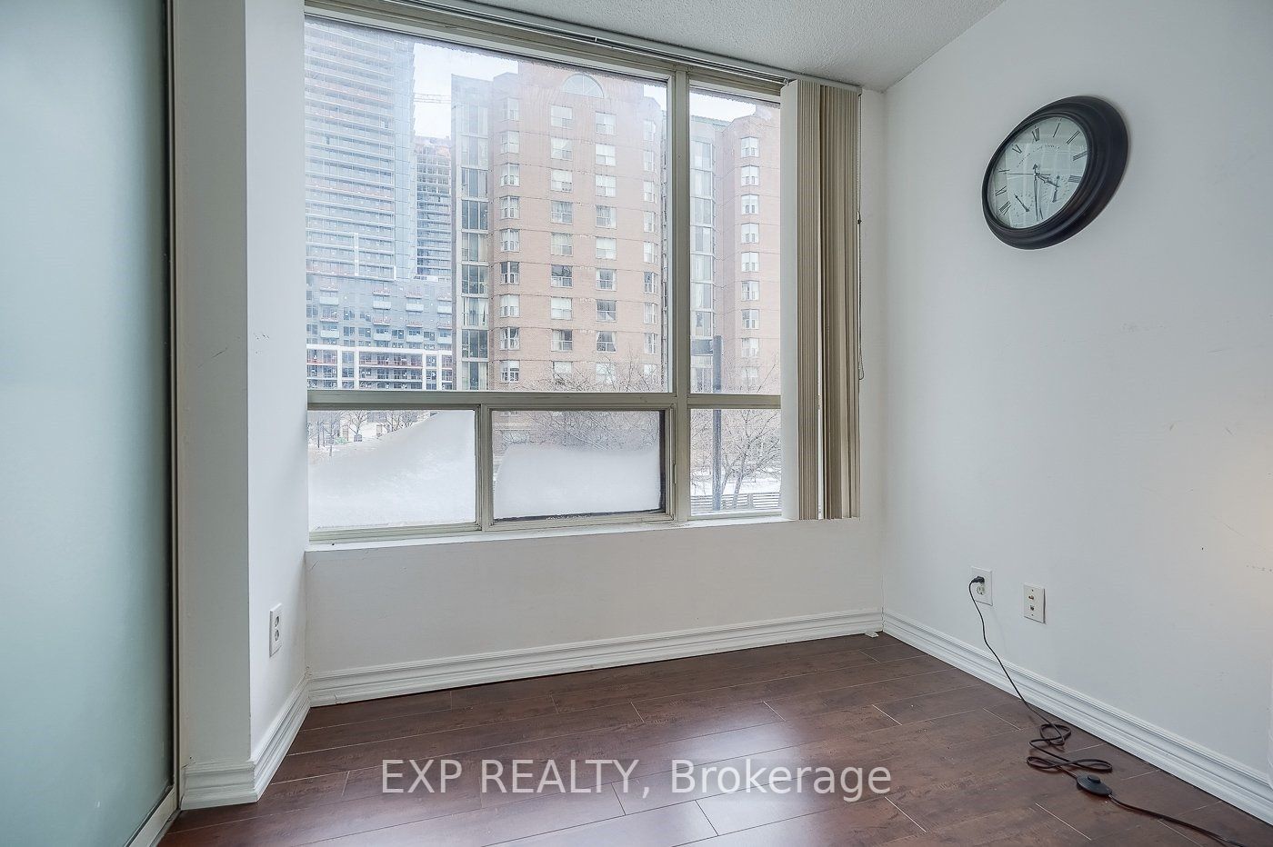 5785 Yonge Street, #209