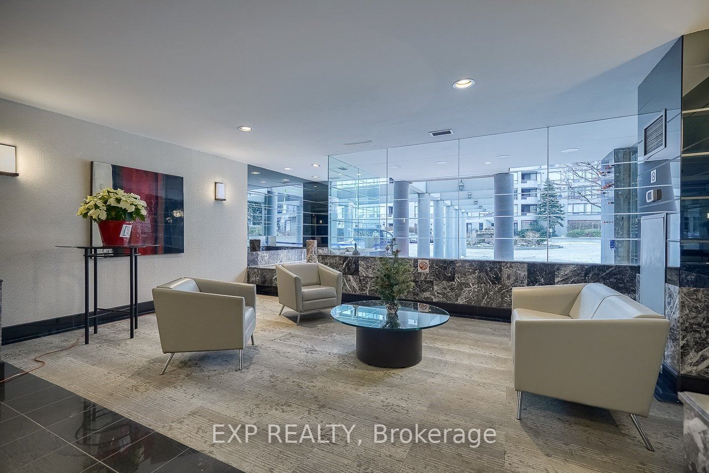5785 Yonge Street, #209