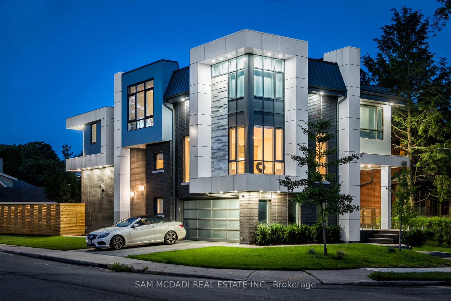 59 Lascelles Blvd