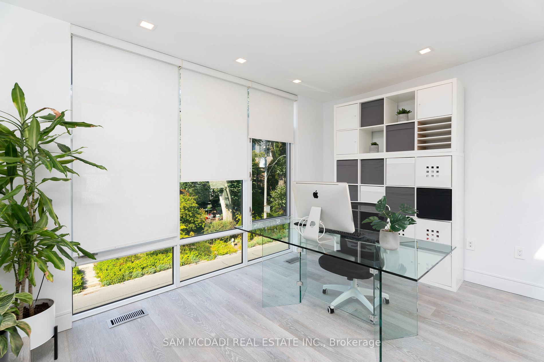 59 Lascelles Blvd
