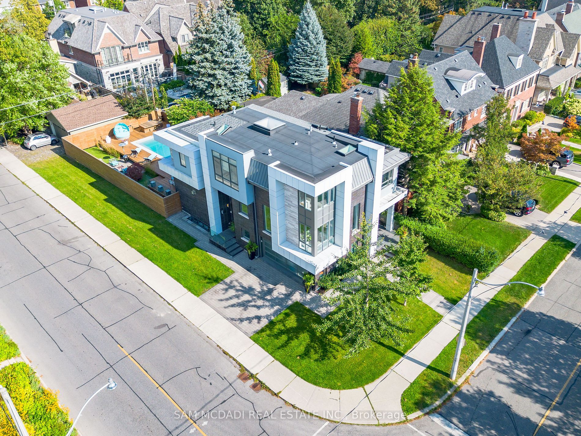 59 Lascelles Blvd