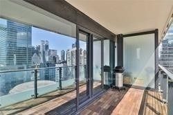224 King St W, #1407