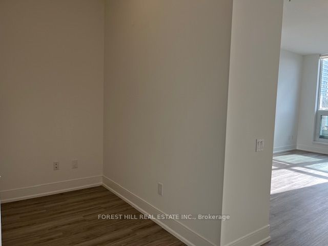 310 Tweedsmuir Ave, #315