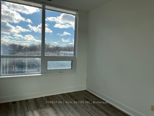 310 Tweedsmuir Ave, #315